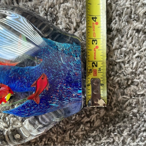 Fish aquarium glass paperweight - Picture 5 of 8